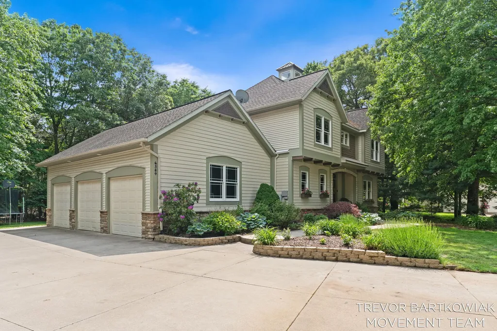 6384 Colorado Court Norton Shores City MI 49444