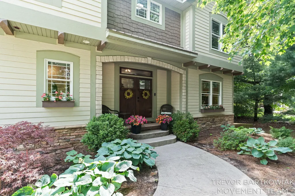6384 Colorado Court Norton Shores City MI 49444