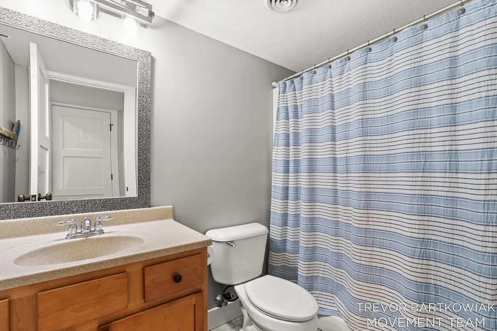 6384 Colorado Court Norton Shores City MI 49444