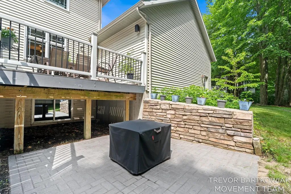 6384 Colorado Court Norton Shores City MI 49444