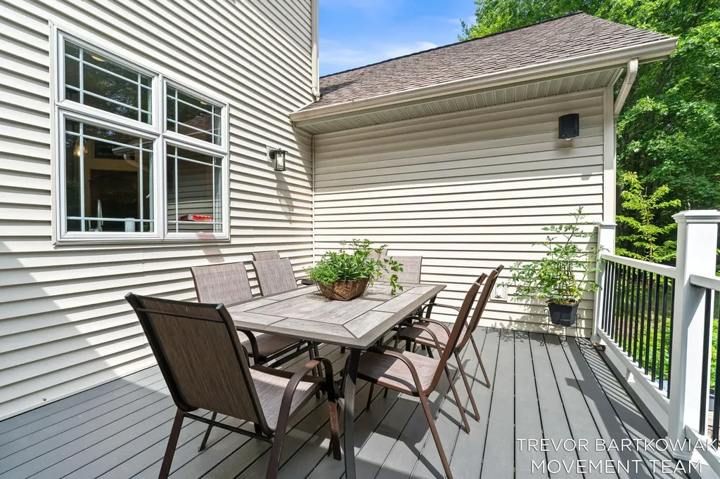 6384 Colorado Court Norton Shores City MI 49444