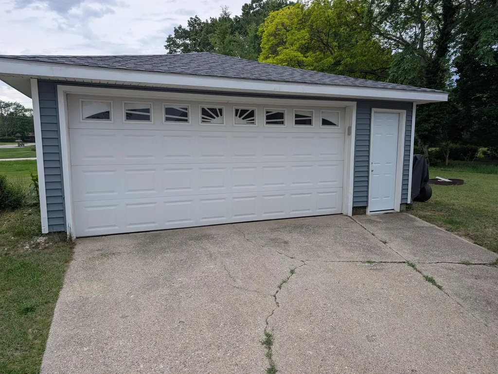 461 W Hile Road Norton Shores City MI 49441
