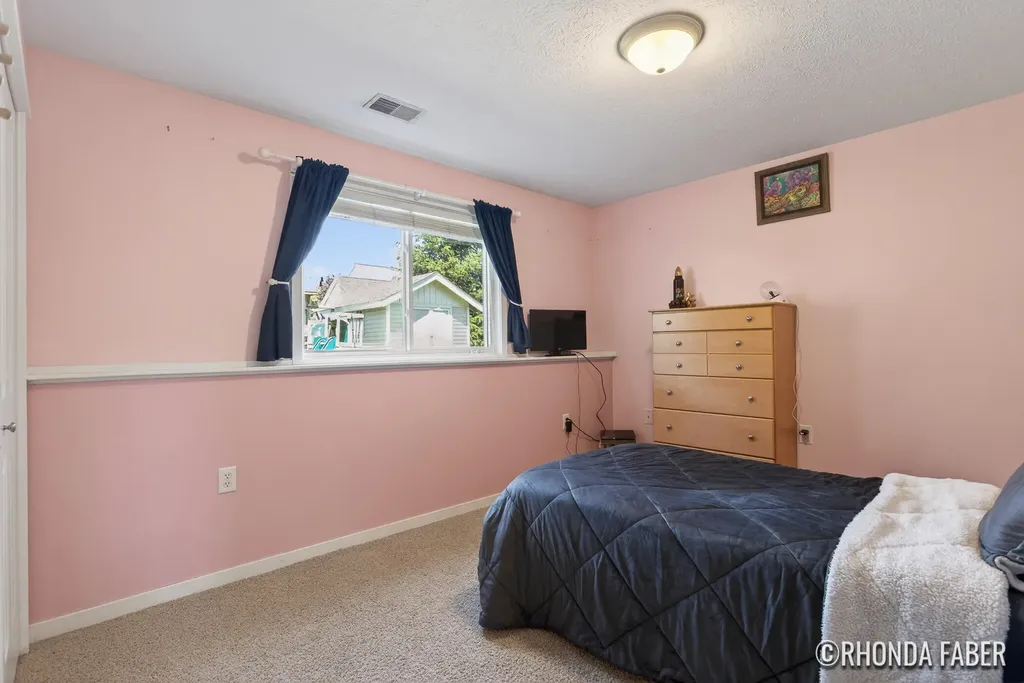 3933 Spruce Lane Holland Charter Township MI 49424