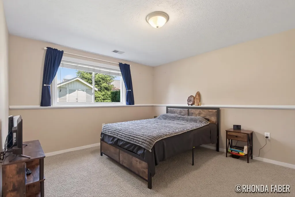 3933 Spruce Lane Holland Charter Township MI 49424