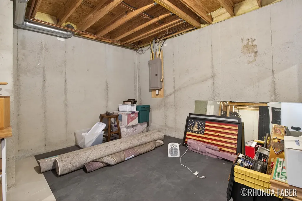 3933 Spruce Lane Holland Charter Township MI 49424