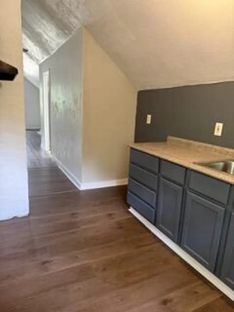 2541 Jefferson Street Muskegon Heights City MI 49444
