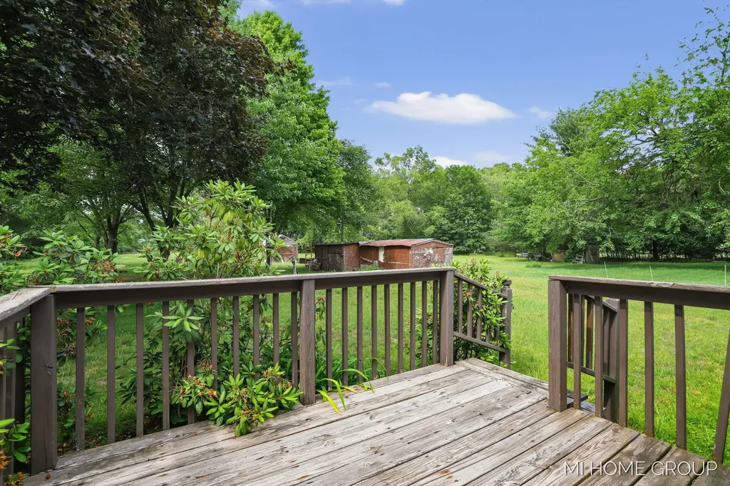 155 Burke Avenue Holland Charter Township MI 49424