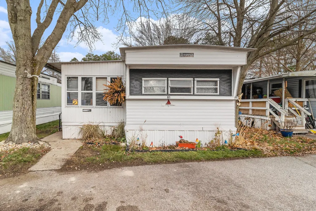 3527 Hoyt Street Muskegon City MI 49444