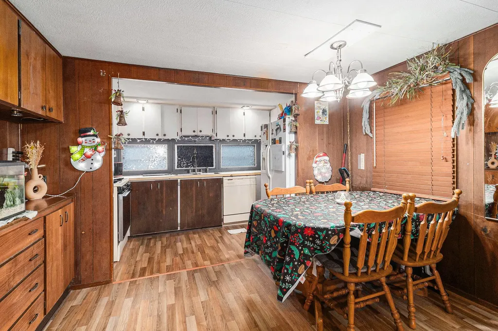 3527 Hoyt Street Muskegon City MI 49444