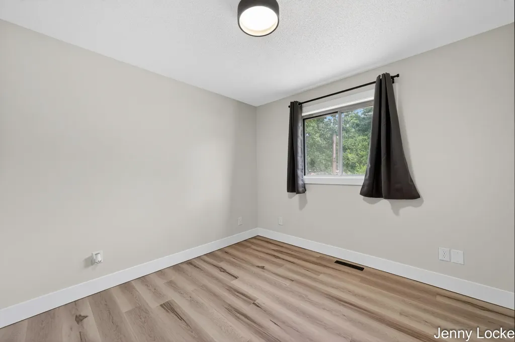 2391 Macarthur Road Muskegon Charter Township MI 49442