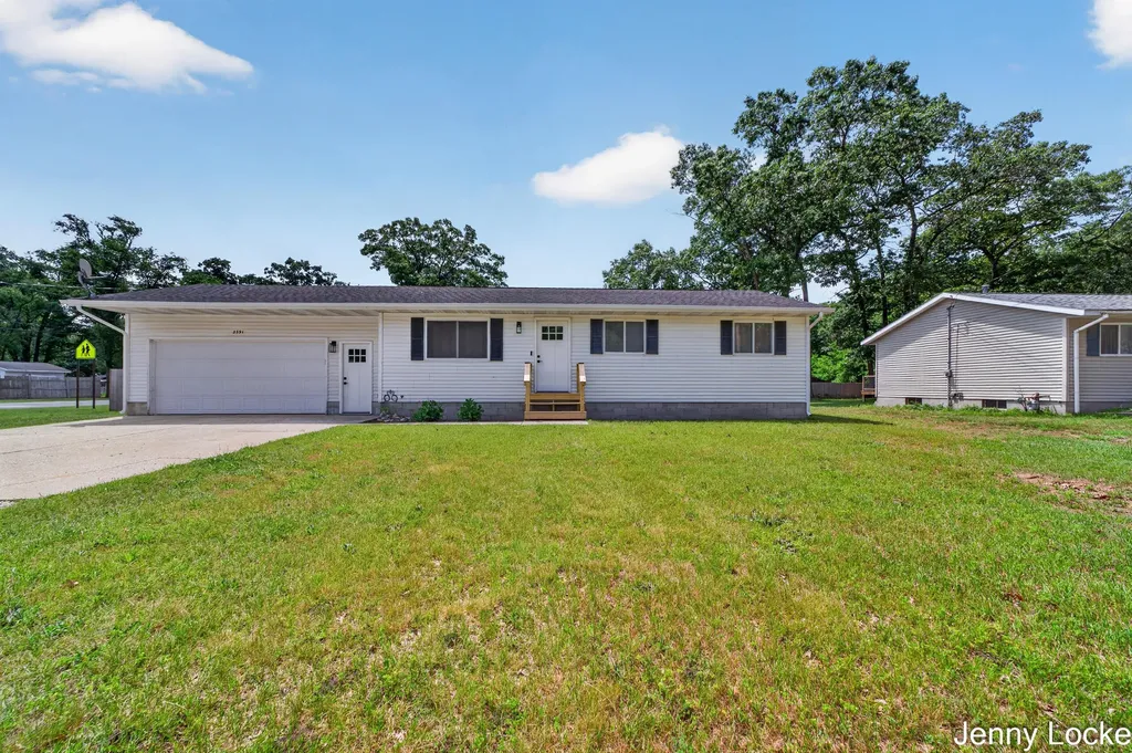 2391 Macarthur Road Muskegon Charter Township MI 49442
