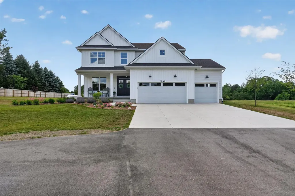 7895 Oak Grove Road Howell City MI 48855