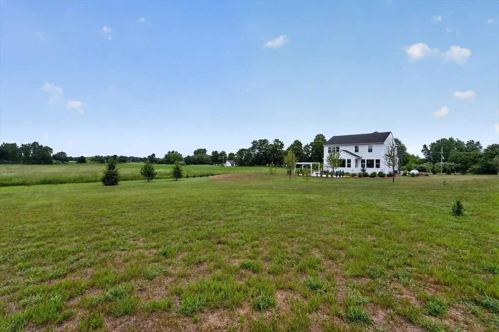 7895 Oak Grove Road Howell City MI 48855