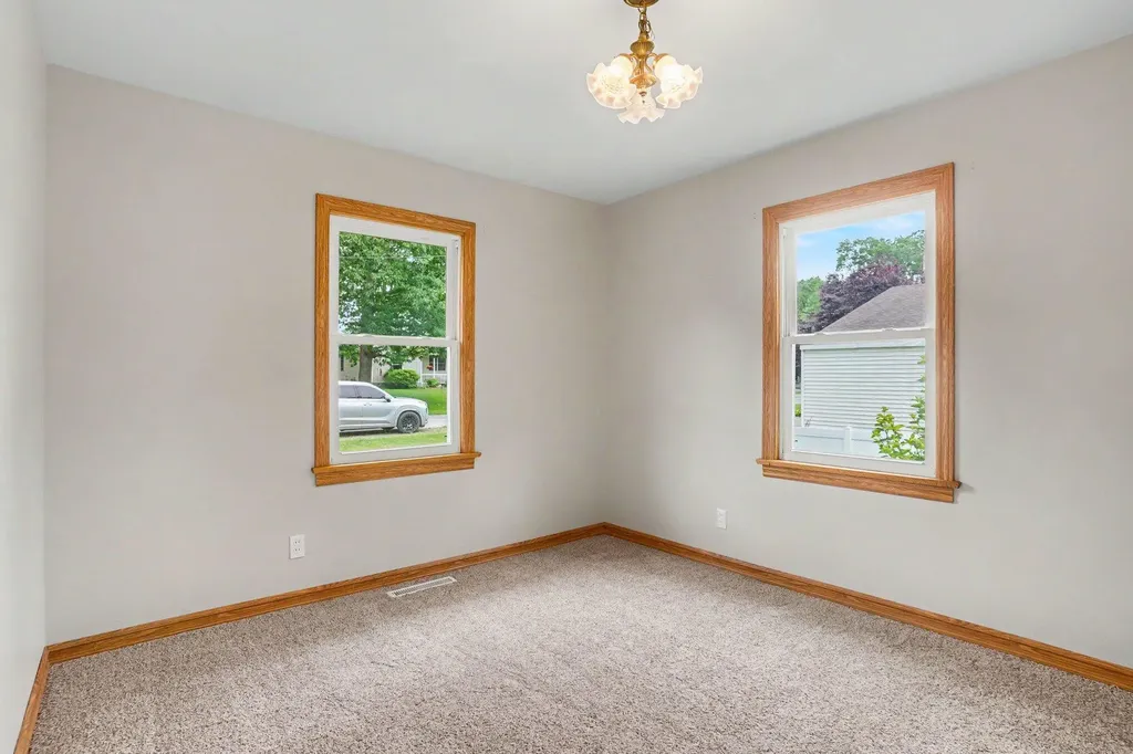 1605 Hansen Street Laketon Township MI 49445
