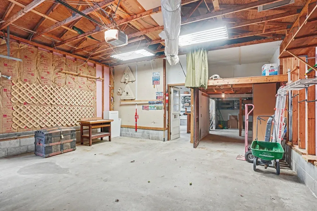 1605 Hansen Street Laketon Township MI 49445