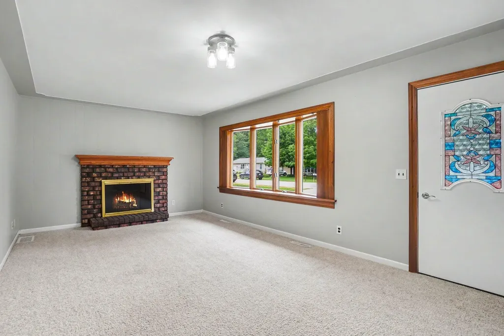 1605 Hansen Street Laketon Township MI 49445