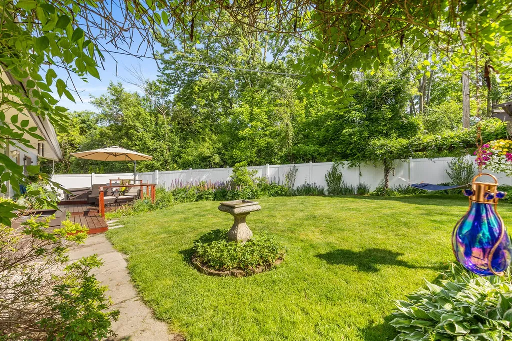 38 E Beltline Avenue SE Grand Rapids Charter Township MI 49506