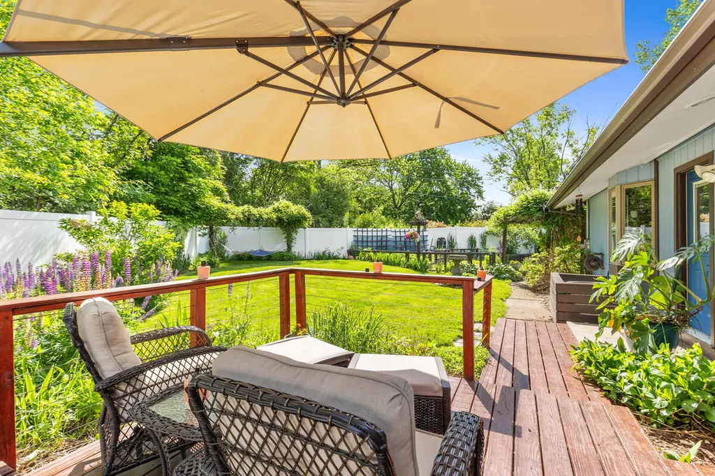38 E Beltline Avenue SE Grand Rapids Charter Township MI 49506