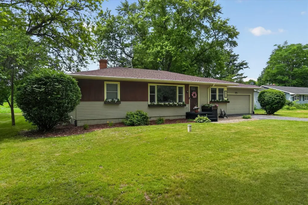 1878 E Clinton Trail Eaton Township MI 48813