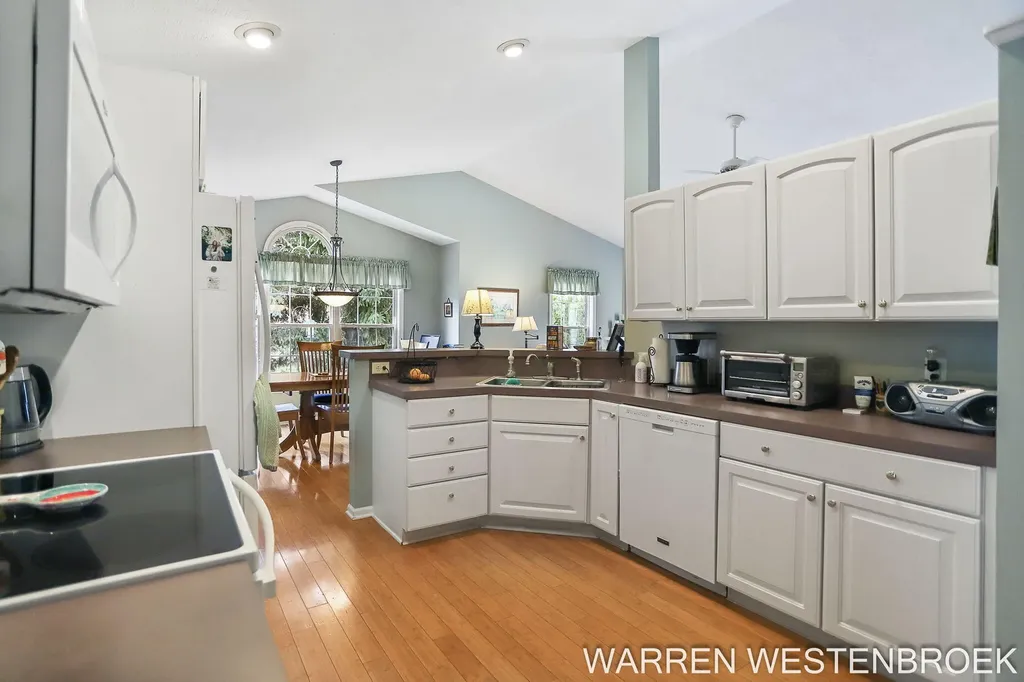 11962 Willow Wood Lane S Holland Charter Township MI 49424