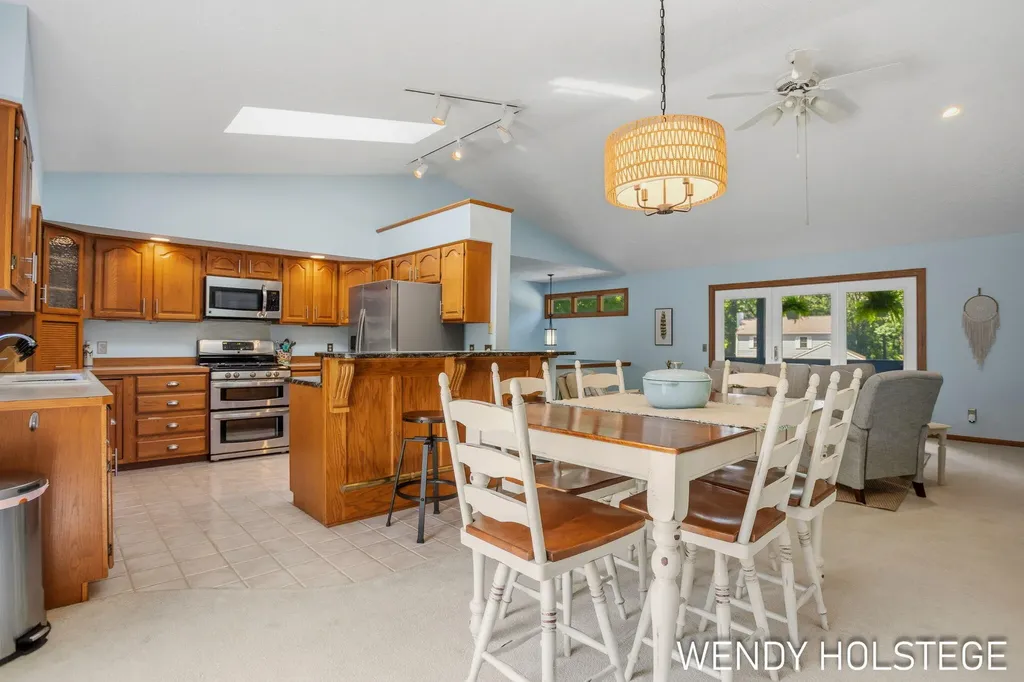 2135 Lakeridge Drive Park Township MI 49424