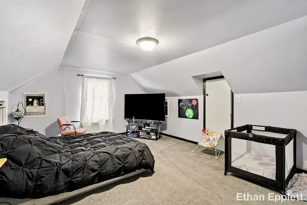 3321 Baker Street Muskegon Heights City MI 49444