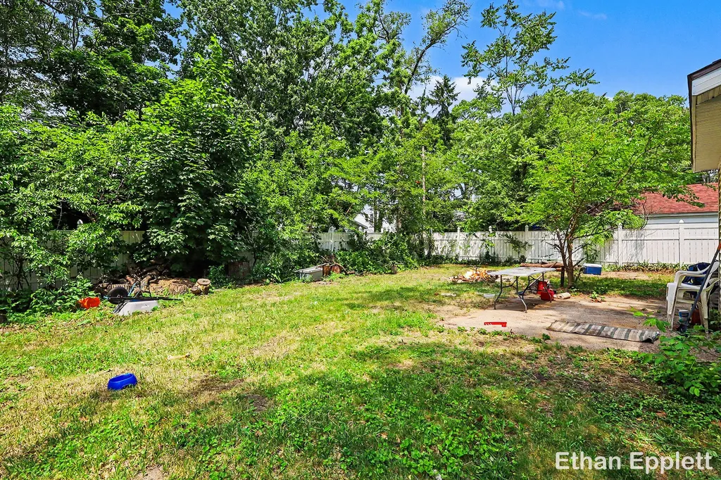 3321 Baker Street Muskegon Heights City MI 49444