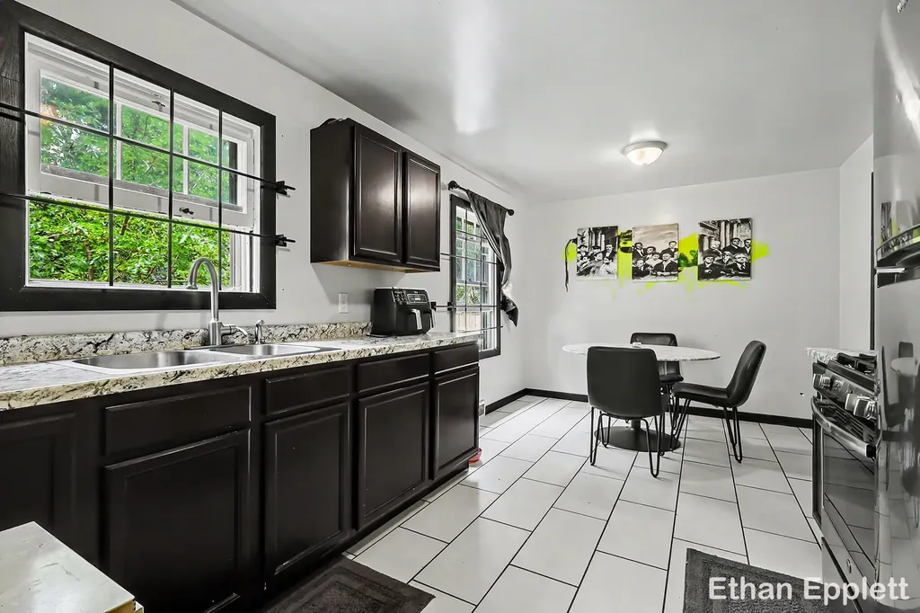 3321 Baker Street Muskegon Heights City MI 49444