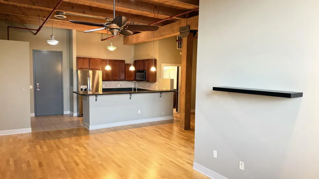 533 Columbia Avenue Holland City MI 49423