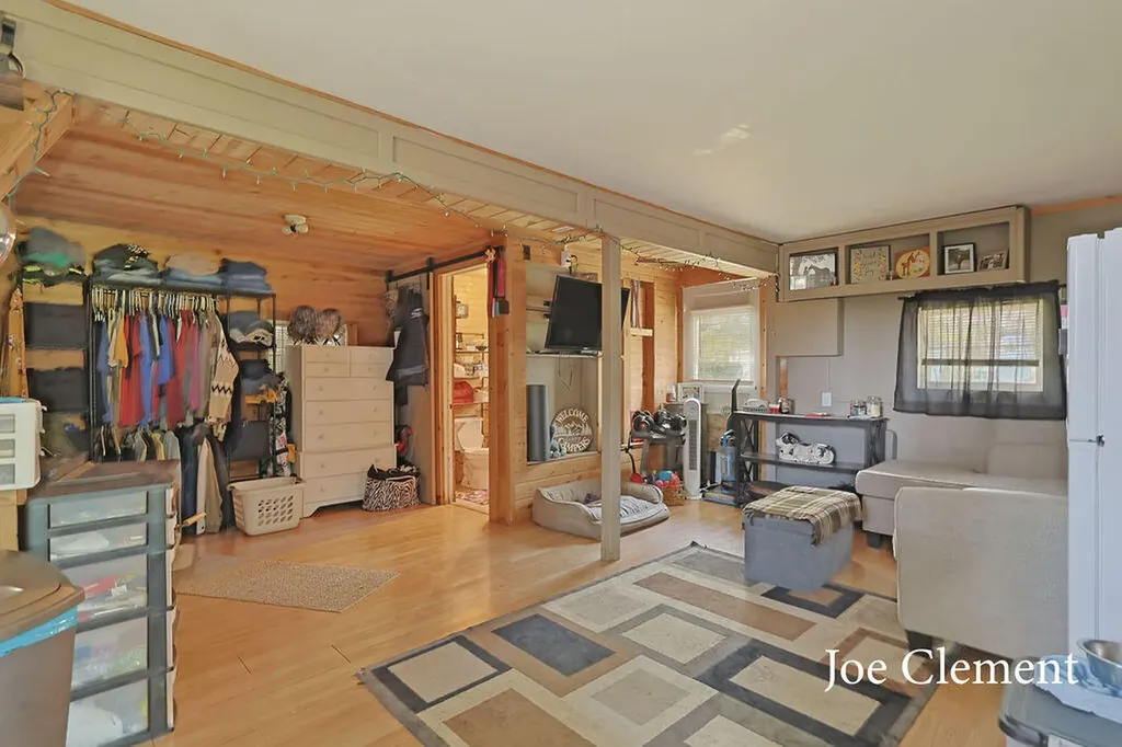 5708 E 52nd Street Croton Township MI 49337