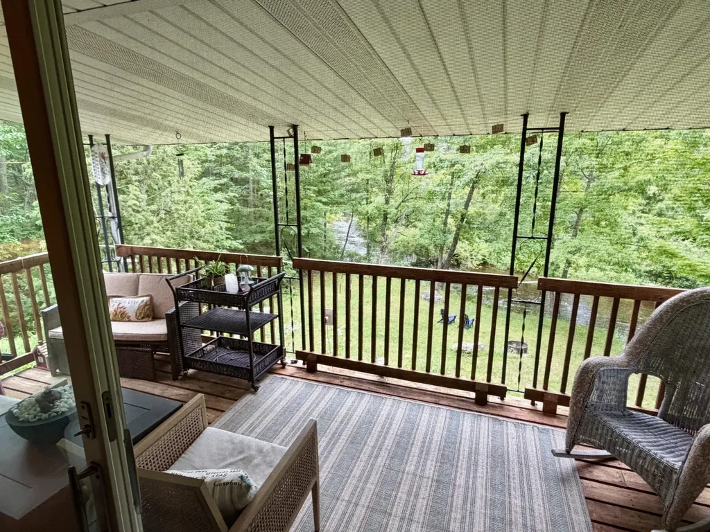 5825 S Woods Road Logan Township MI 49402