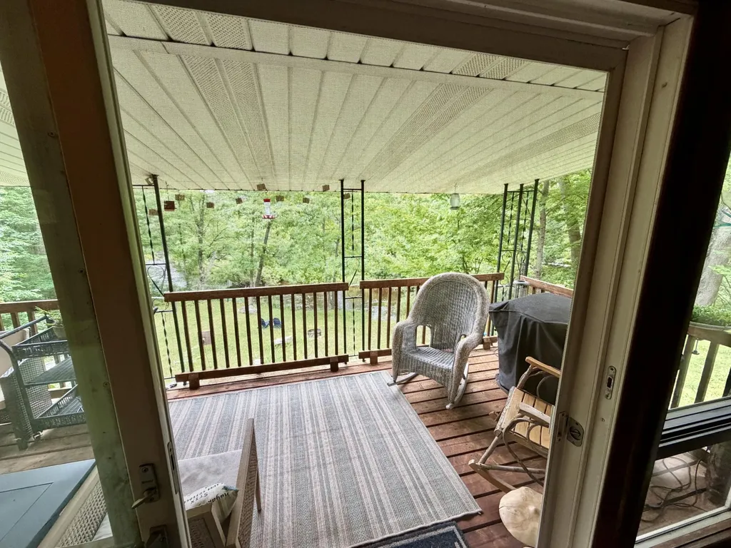 5825 S Woods Road Logan Township MI 49402