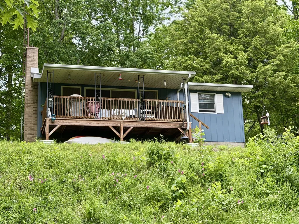 5825 S Woods Road Logan Township MI 49402