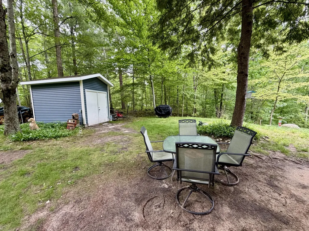 5825 S Woods Road Logan Township MI 49402