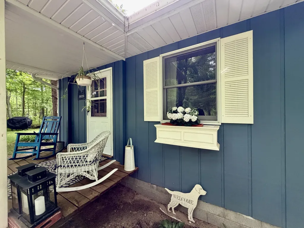 5825 S Woods Road Logan Township MI 49402