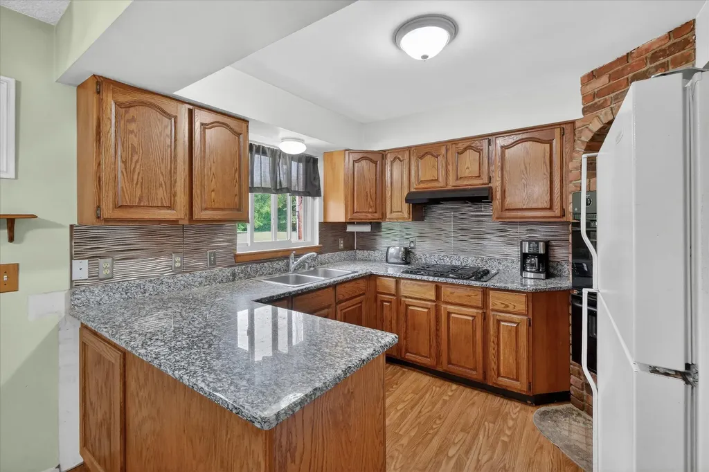 2717 Fishbeck Road Genoa Township MI 48843