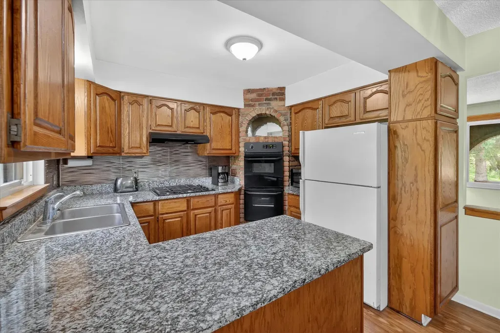 2717 Fishbeck Road Genoa Township MI 48843