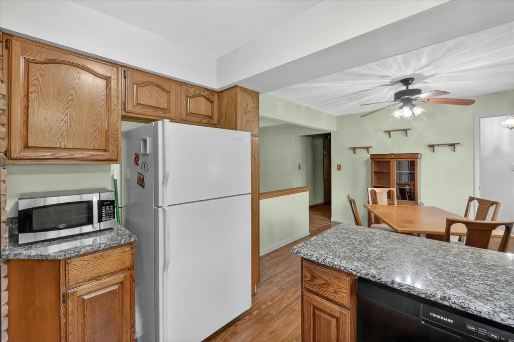 2717 Fishbeck Road Genoa Township MI 48843