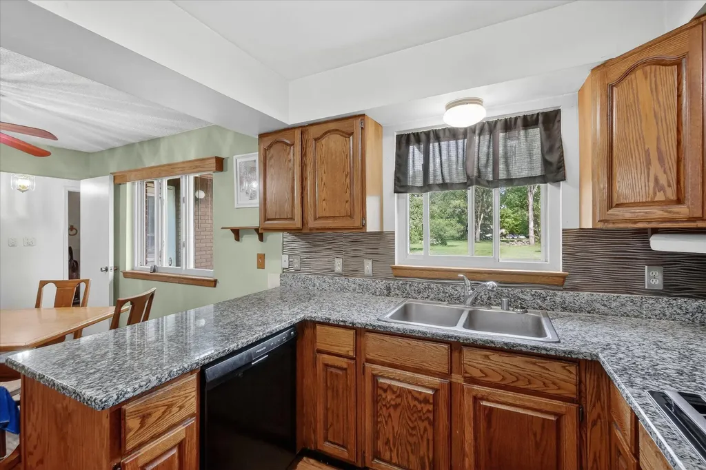 2717 Fishbeck Road Genoa Township MI 48843