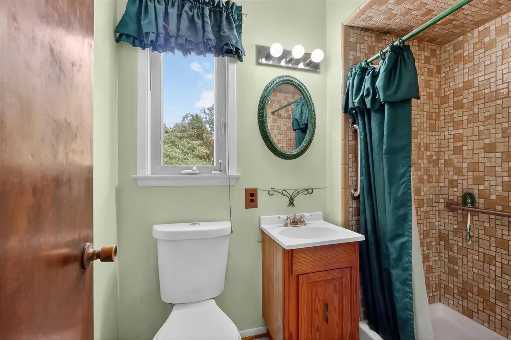 2717 Fishbeck Road Genoa Township MI 48843