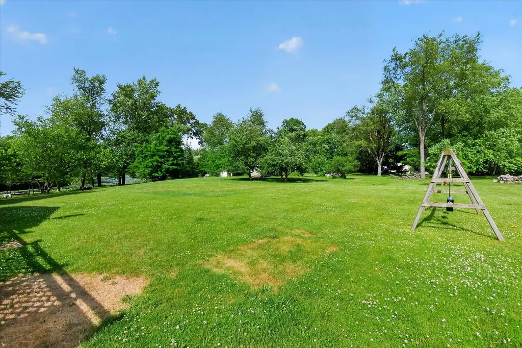 2717 Fishbeck Road Genoa Township MI 48843