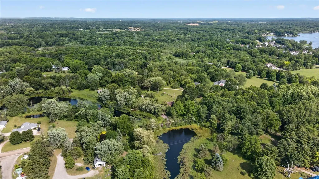 2717 Fishbeck Road Genoa Township MI 48843