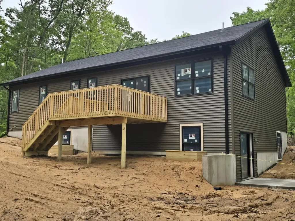 2850 Fenner Road Laketon Township MI 49445