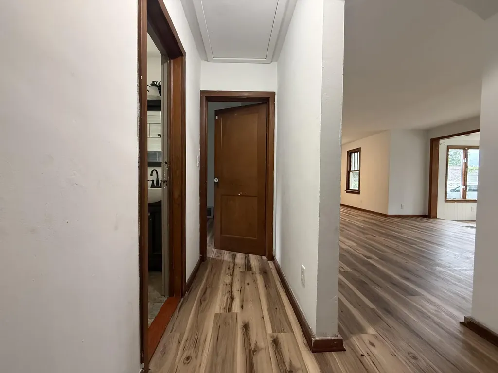 510 Maple Ridge Albion City MI 49224