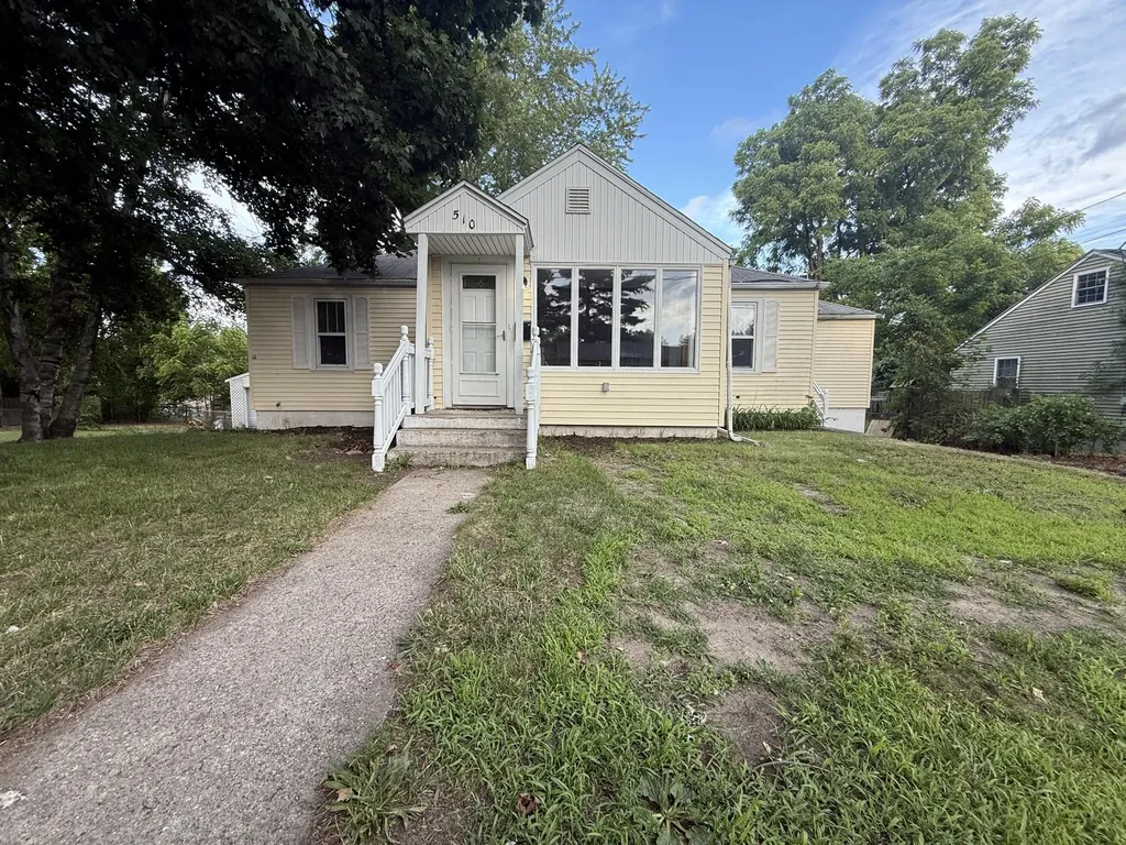 510 Maple Ridge Albion City MI 49224