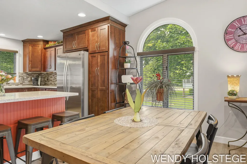 859 Creekridge Drive Laketown Township MI 49423