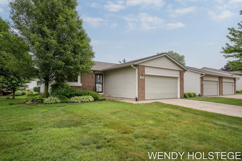 859 Creekridge Drive Laketown Township MI 49423