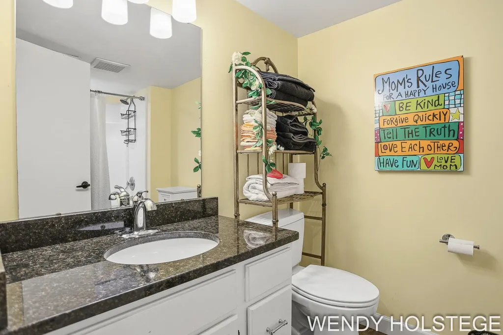 859 Creekridge Drive Laketown Township MI 49423