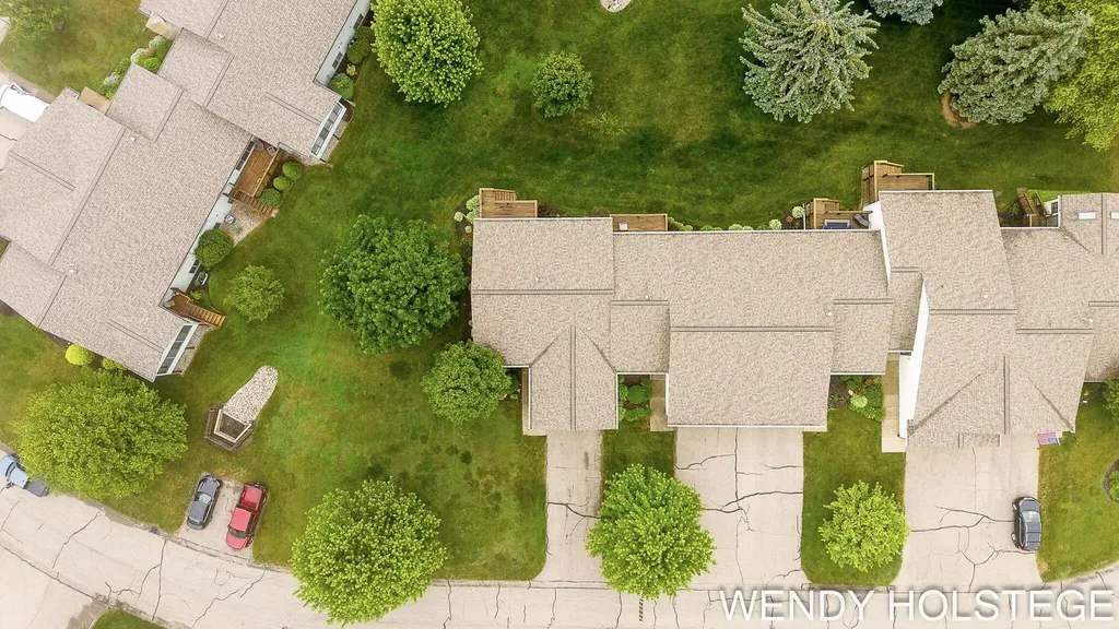 859 Creekridge Drive Laketown Township MI 49423