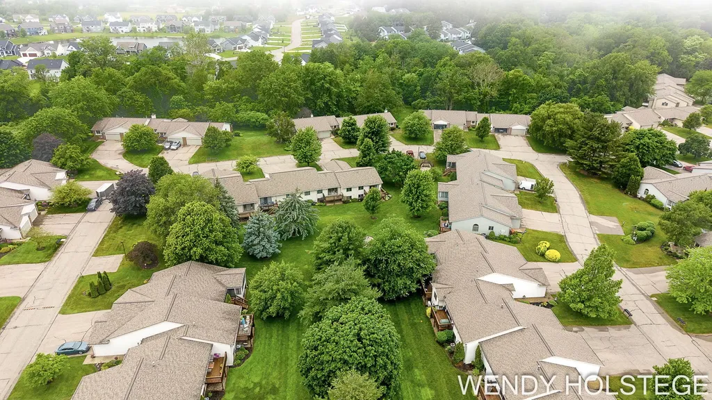 859 Creekridge Drive Laketown Township MI 49423